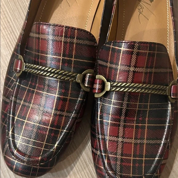 Patricia Nash Red Plaid Loafers - Picture 2 of 6